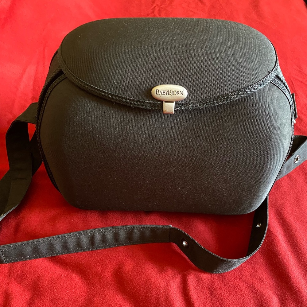 BabyBjorn Diaper Bag - Picture 2 of 9